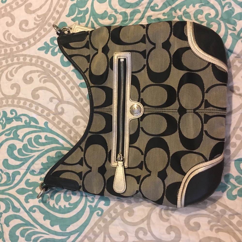 Super Simple C Couch Bag